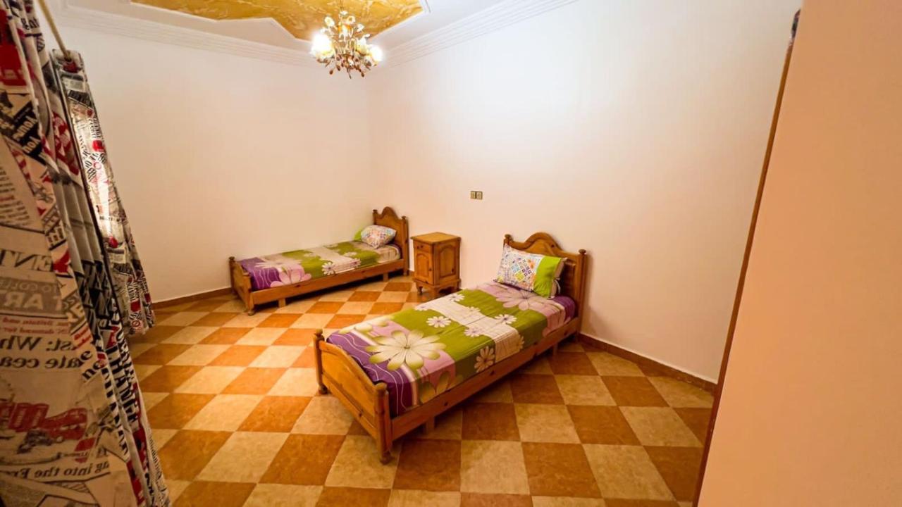 Dar Haut De Gamme Et A Un Prix Imaginaire Hostcom For Families Only Ucda Dış mekan fotoğraf