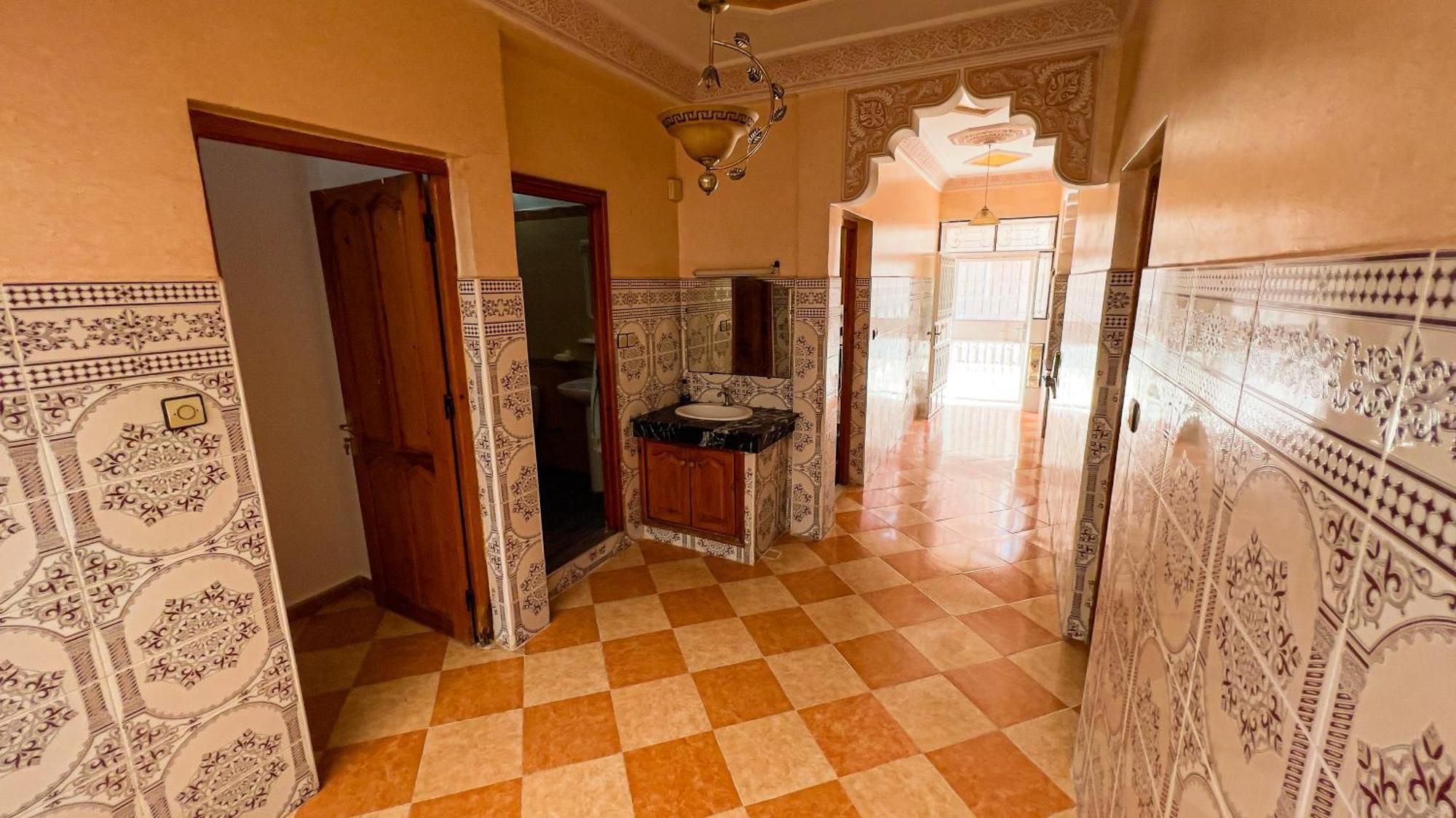 Dar Haut De Gamme Et A Un Prix Imaginaire Hostcom For Families Only Ucda Dış mekan fotoğraf